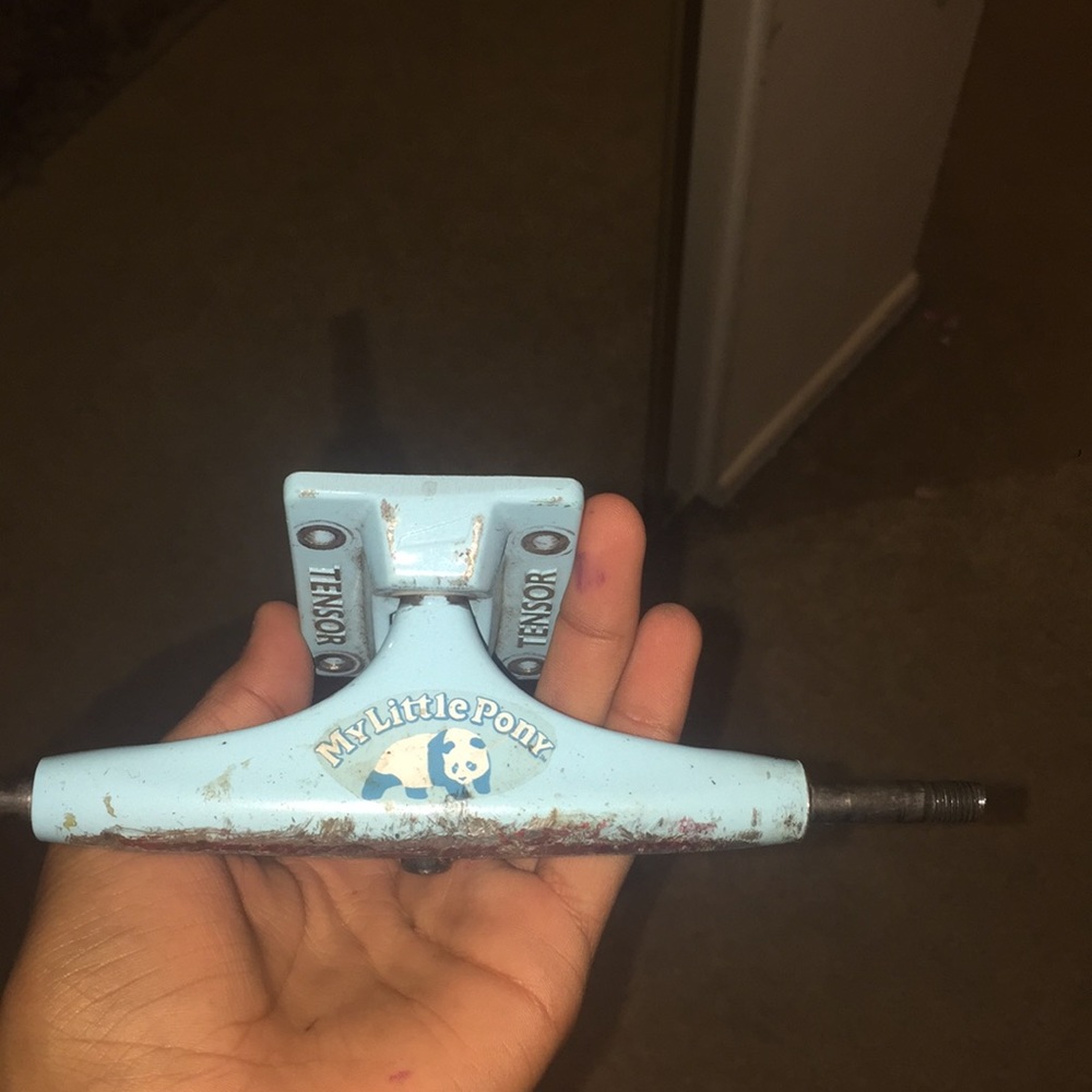 Tensor enjoi trucks size 139